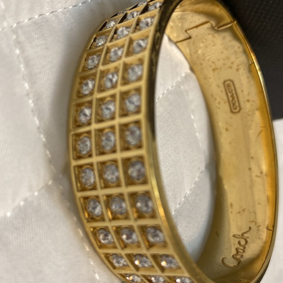 Coach bracelet claps on and off. - Picture 3 of 9